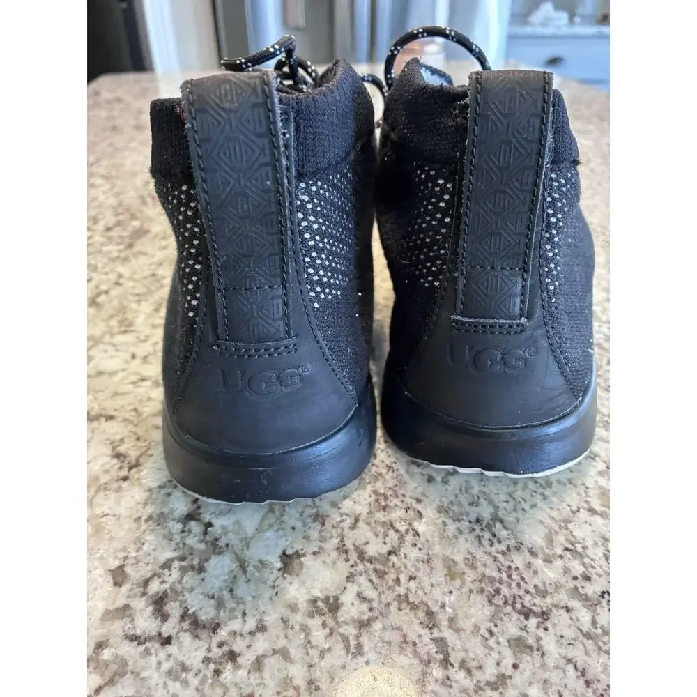UGG Australia Freamon Hyperweave Black Chukka Boot Shoes Men's size 10